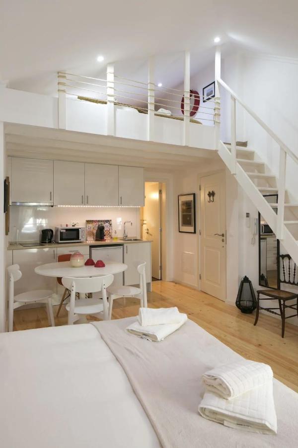 Central Mezzanine Studio Apartment Lisbon Exterior photo