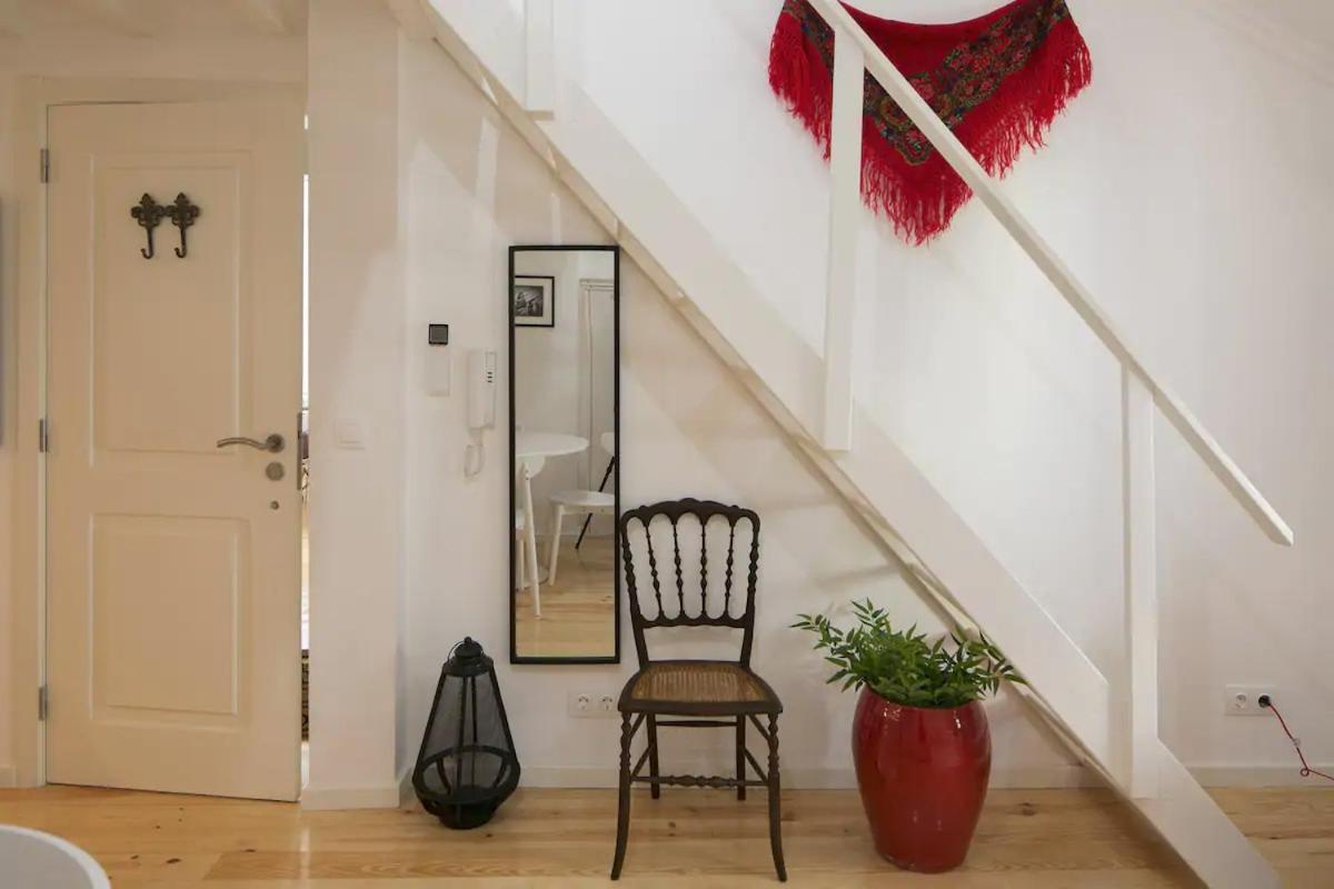 Central Mezzanine Studio Apartment Lisbon Exterior photo